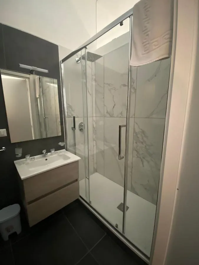 Bed & Breakfast Maison Dante Naples
