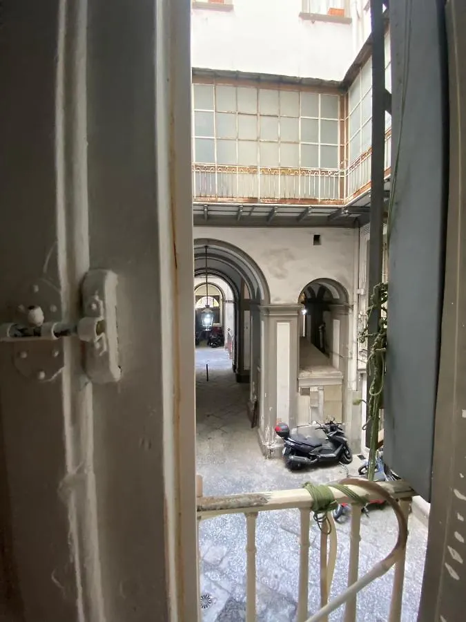 Maison Dante Napoli Italia